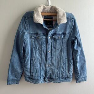 Hollister Sherpa Lined Denim Jacket